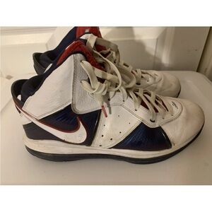 Nike mens sz 13‎ LeBron 8 Flywire White and Blue Athletic Shoes 417098-100